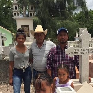 Meet your Posher, Sergiostephanie adame-gaytan